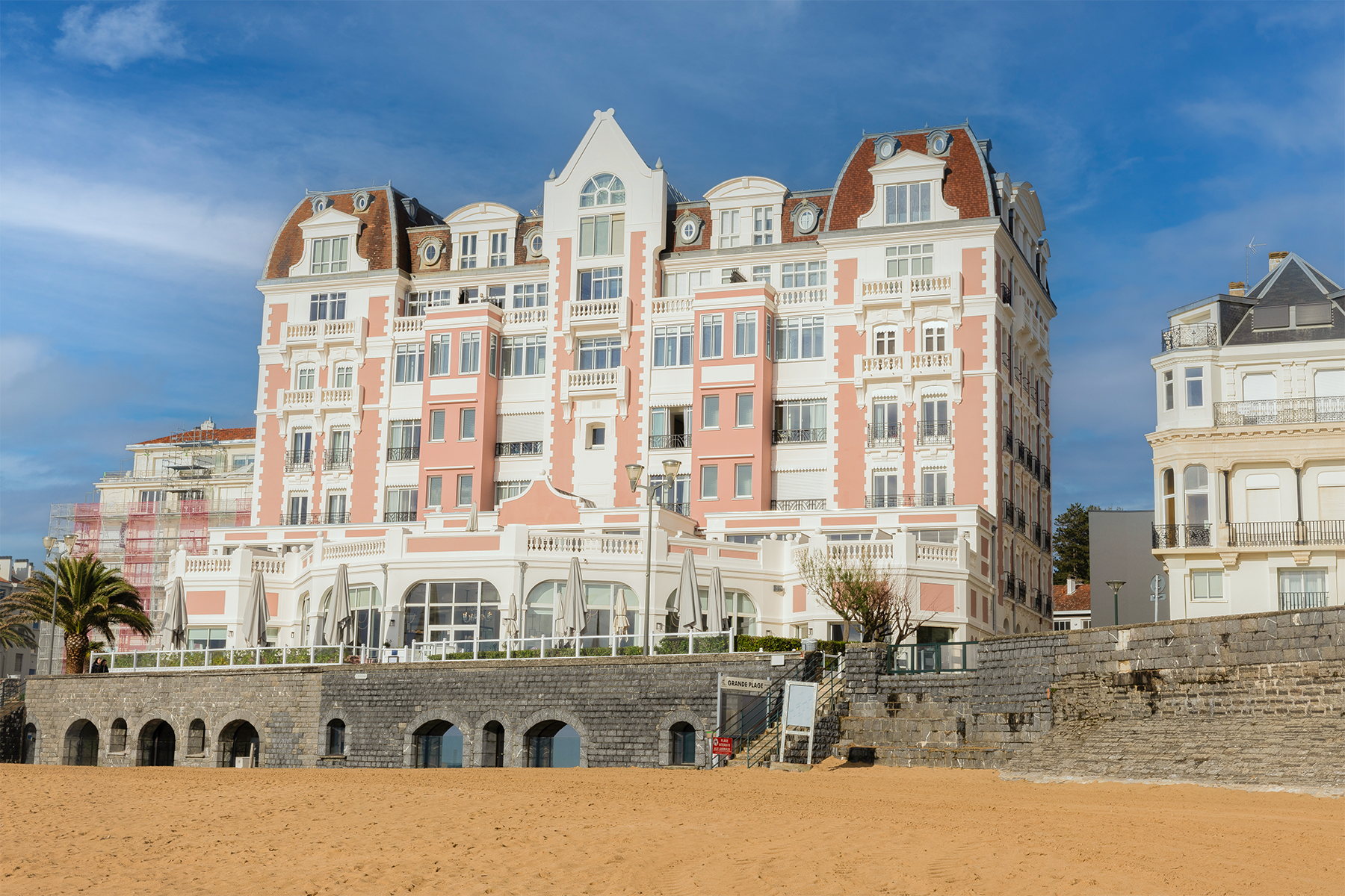 Façade Grand Hotel Spa & Thalasso après rénovation 2026